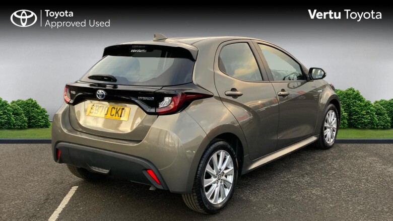 Toyota Yaris 1.5 Hybrid Icon 5dr CVT Hybrid Hatchback